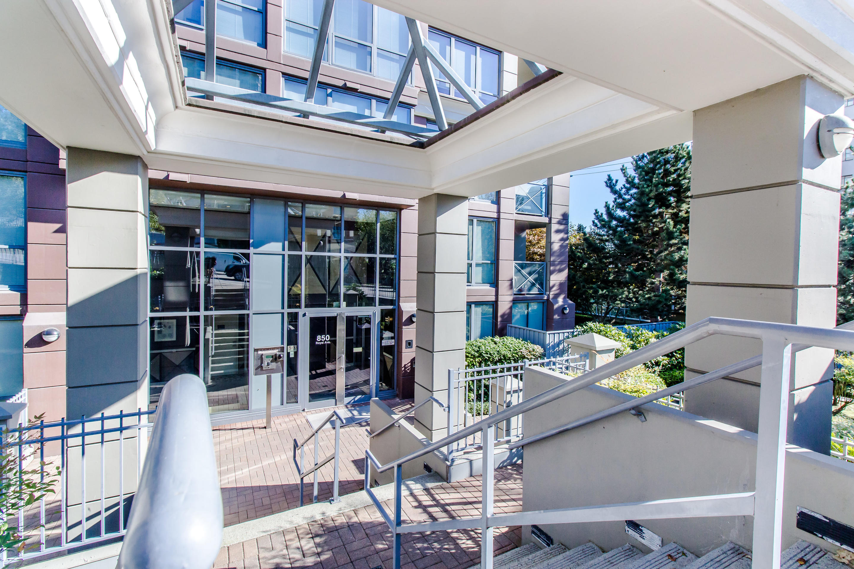 404-850 Royal Avenue, New Westminster 3