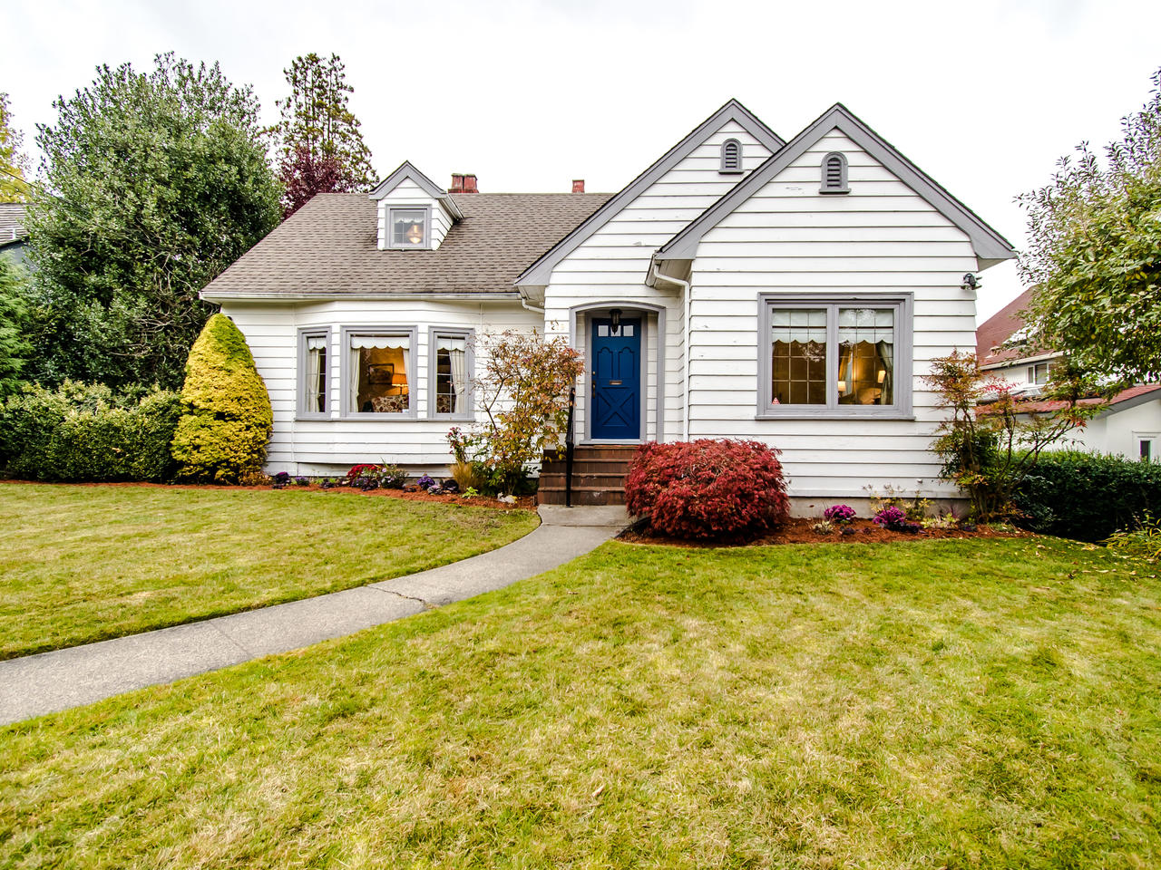 219 2nd Street, New Westminster