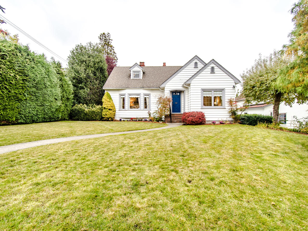 219 2nd Street, New Westminster 2