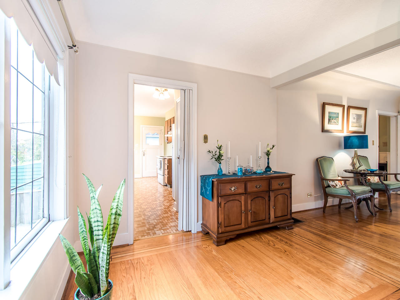 219 2nd Street, New Westminster 19