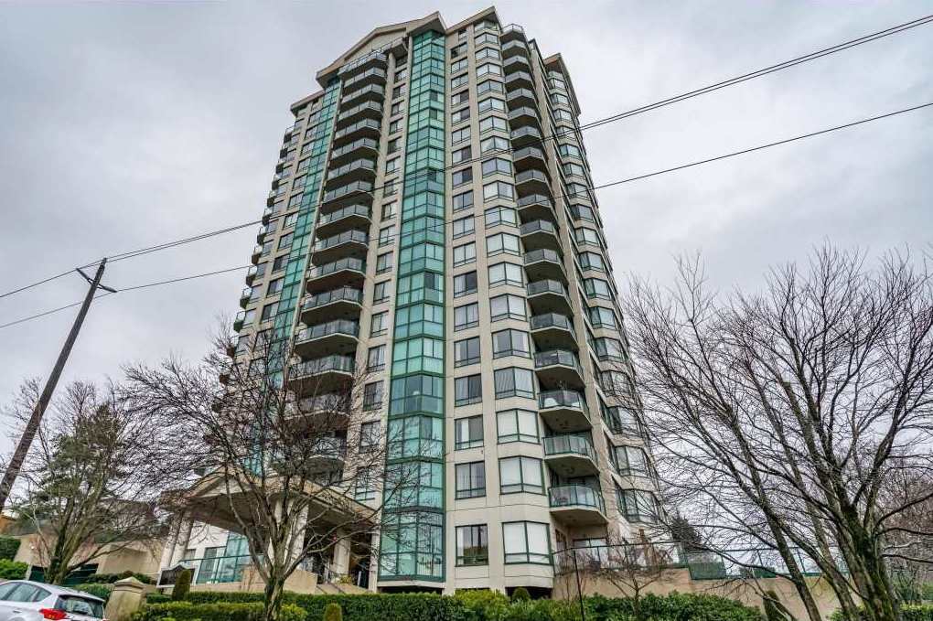 1202 121 Tenth Street, New Westminster