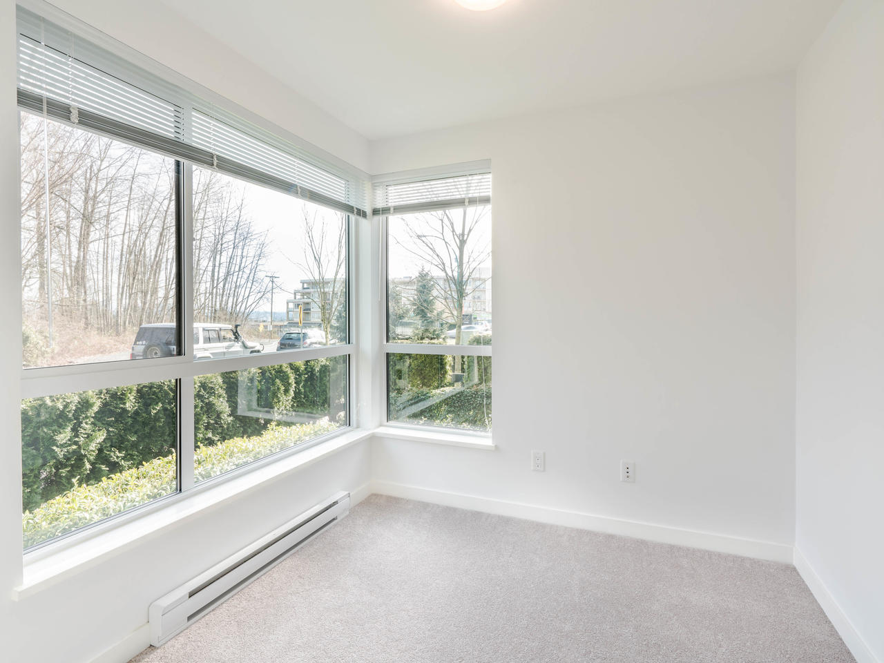 11 19159 Watkins Drive, Surrey 16
