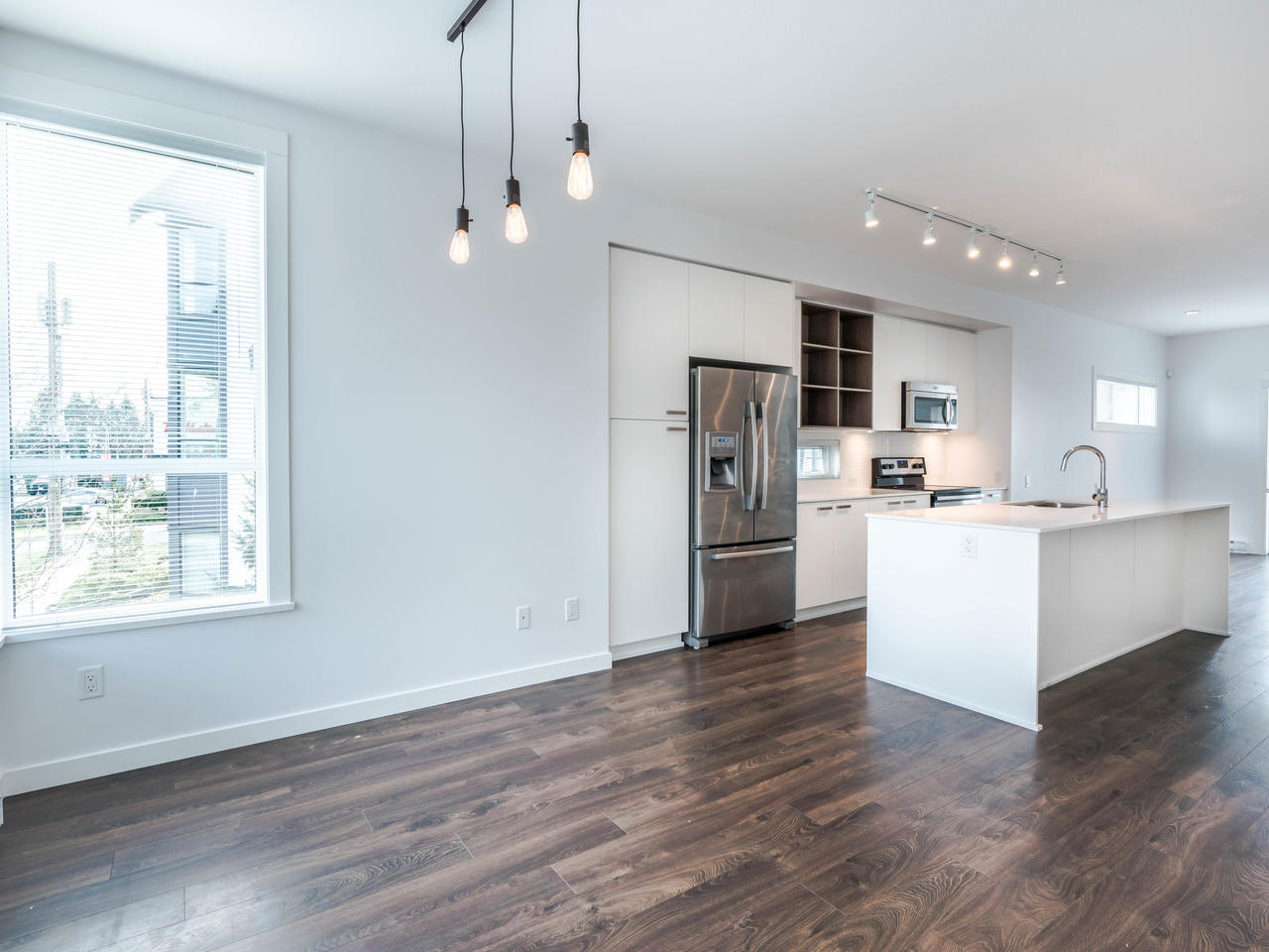 11 19159 Watkins Drive, Surrey 8