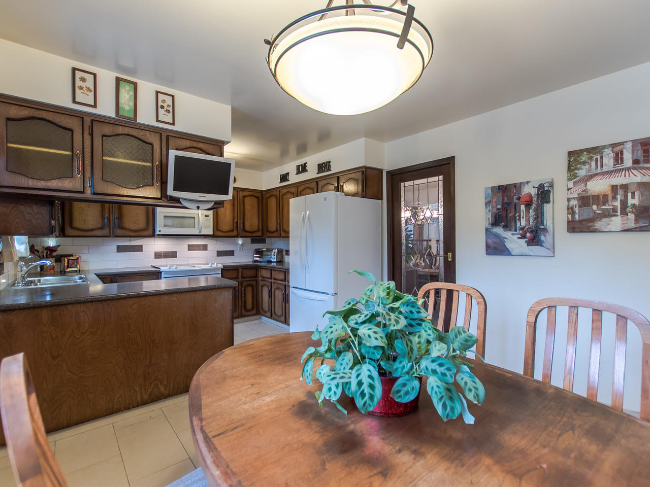 7676 McGregor Ave, Burnaby 11