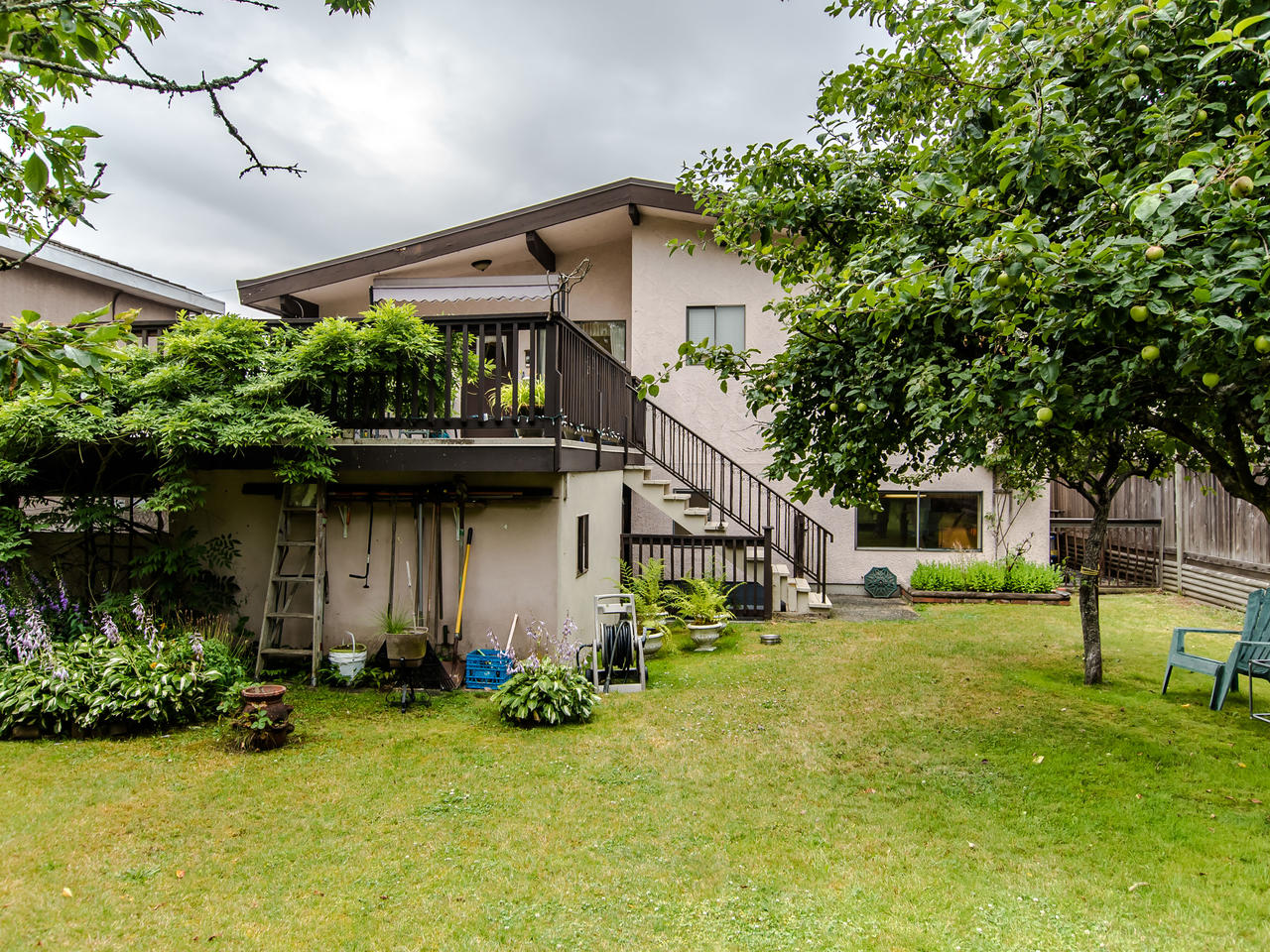 7676 McGregor Ave, Burnaby 25
