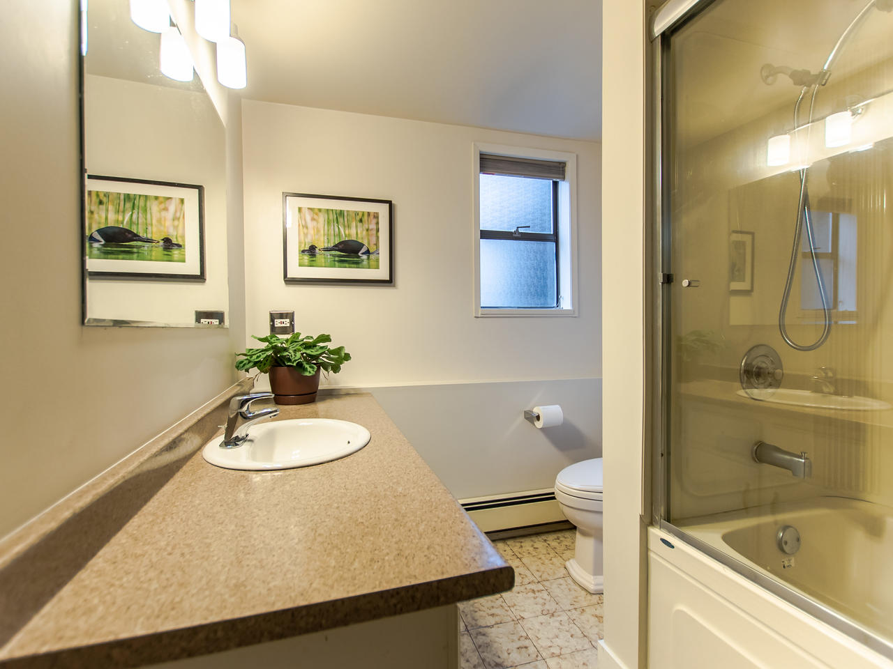 7676 McGregor Ave, Burnaby 31