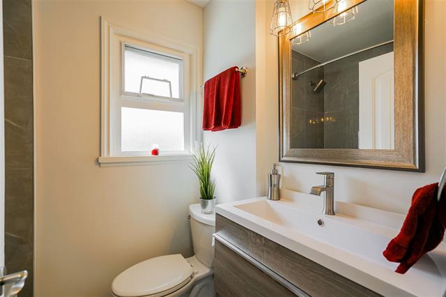 521 Garrett St, New Westminster 10