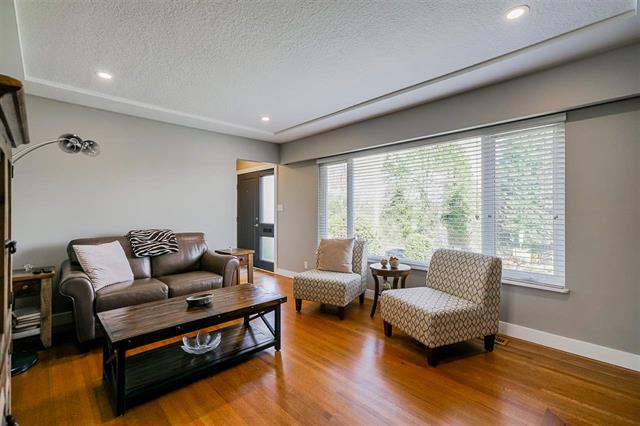 521 Garrett St, New Westminster 3