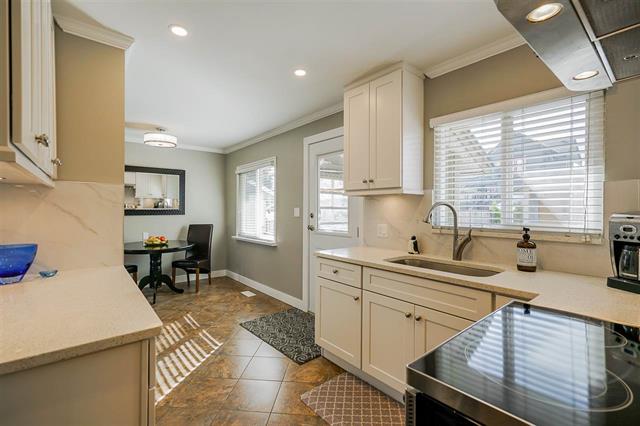 521 Garrett St, New Westminster 7