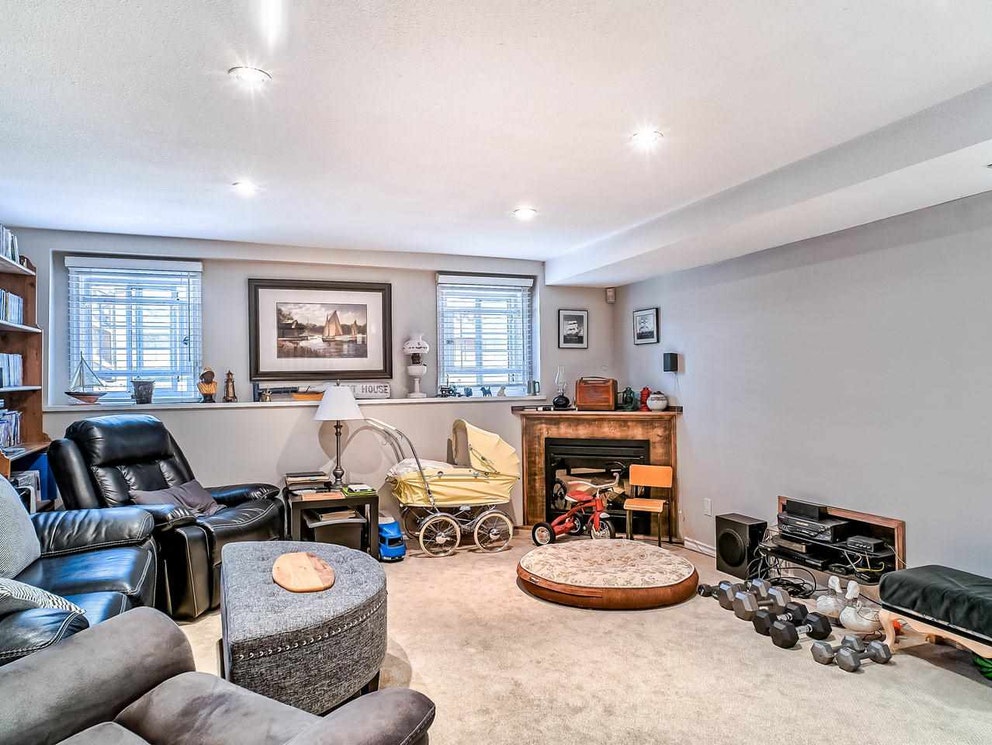 1504 London St, New Westminster 25