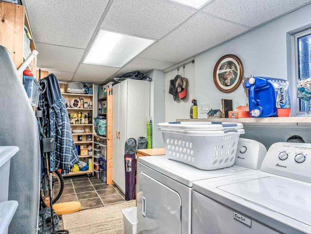 1504 London St, New Westminster 29