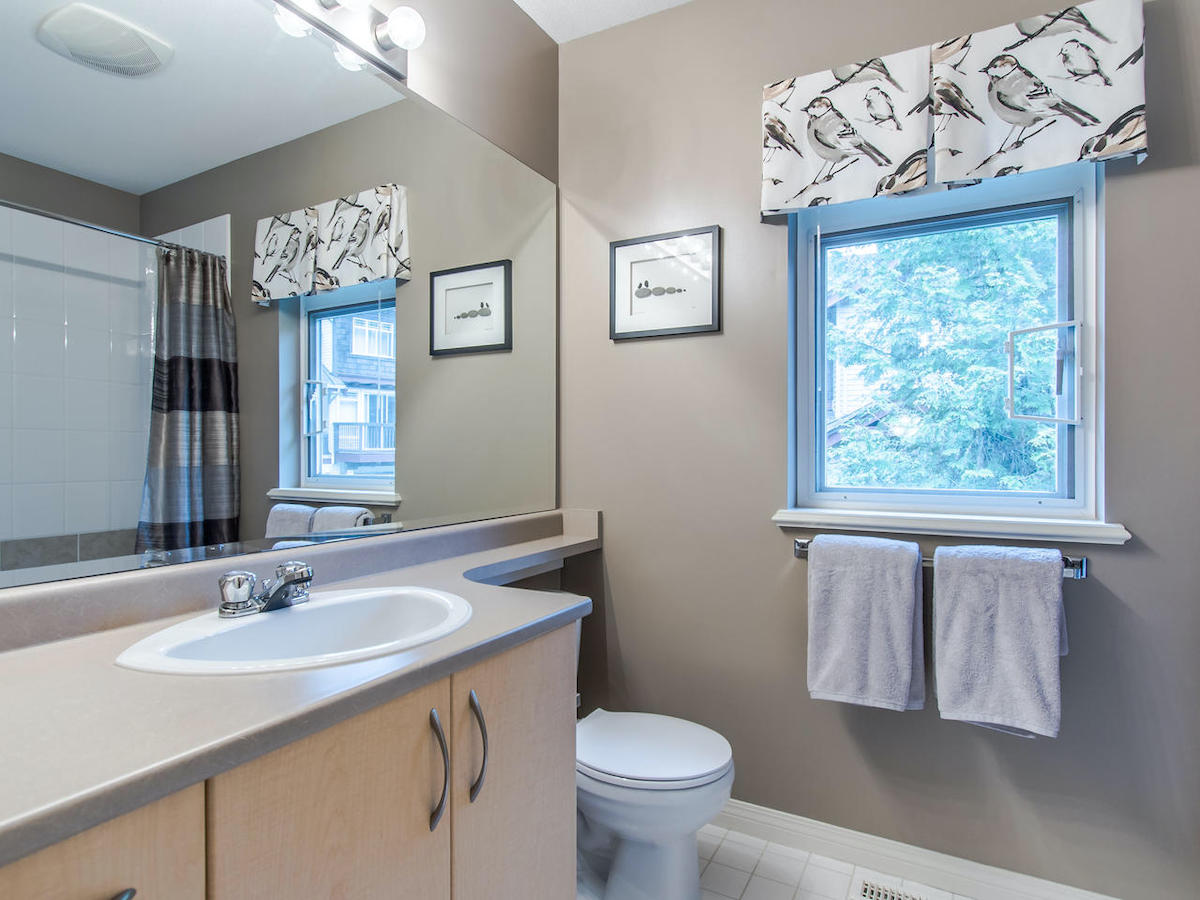 64 15 Forest Park Way, Port Moody 15