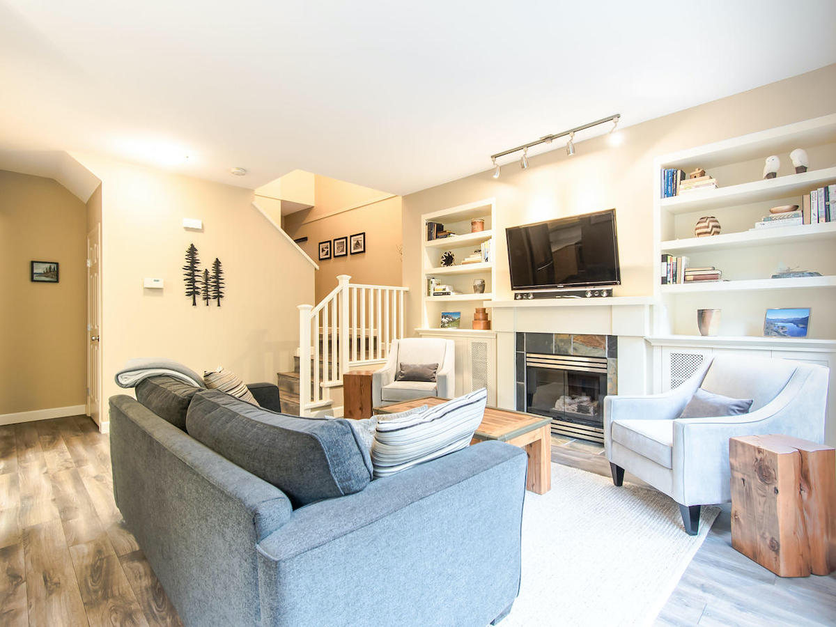 64 15 Forest Park Way, Port Moody 4