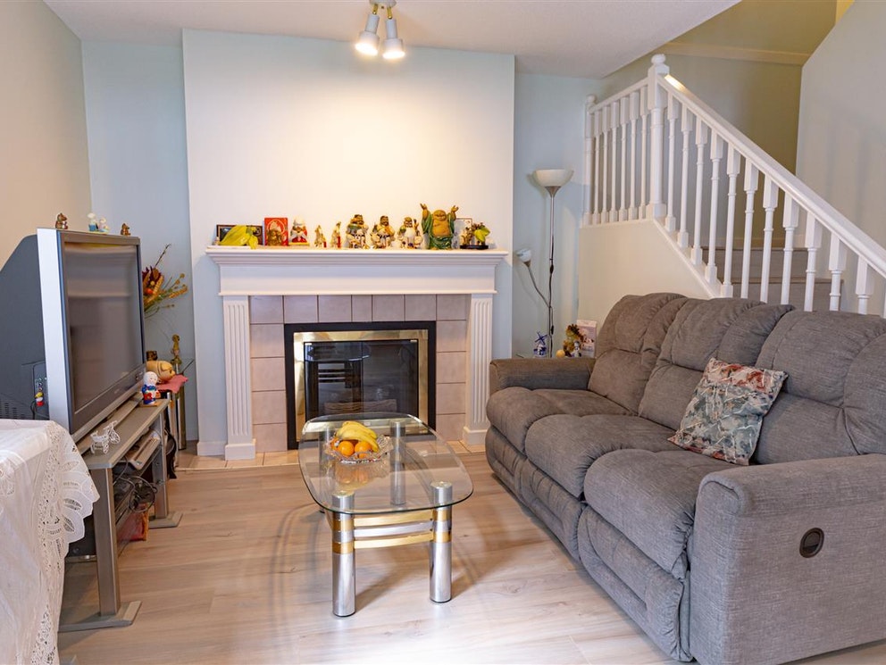 7 7345 Sandborne Ave, Burnaby 4