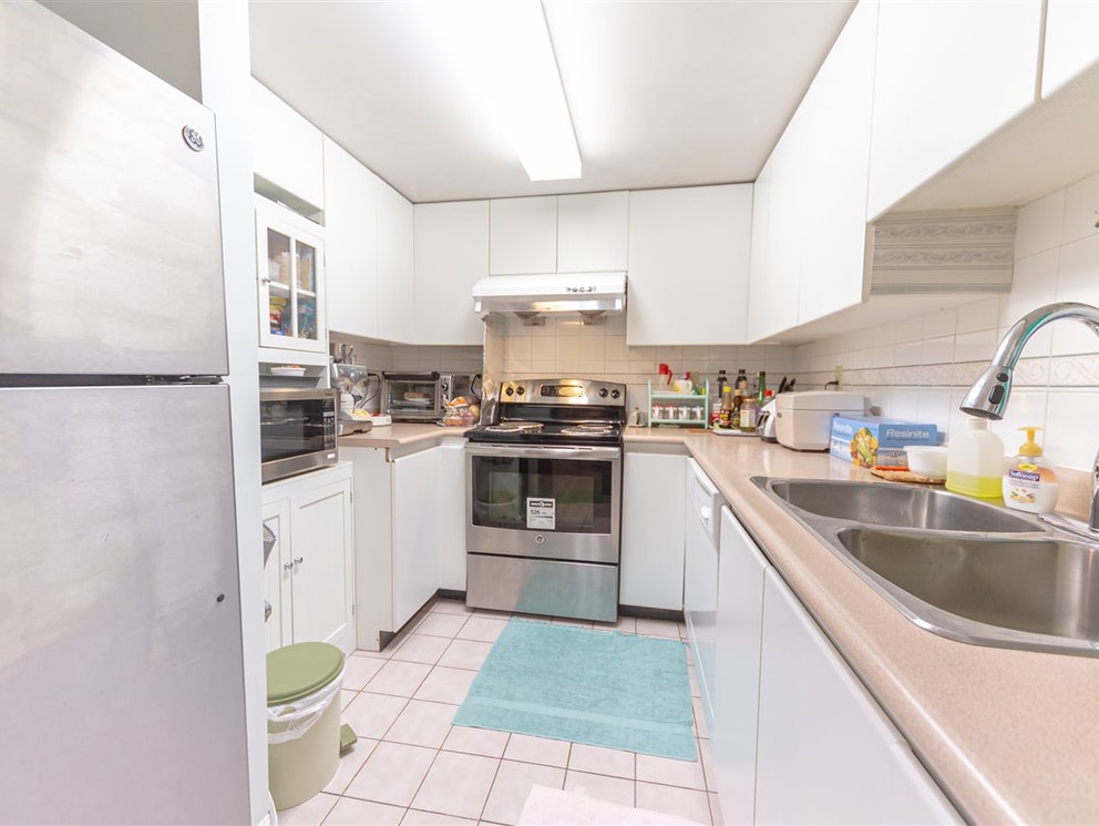 7 7345 Sandborne Ave, Burnaby 7