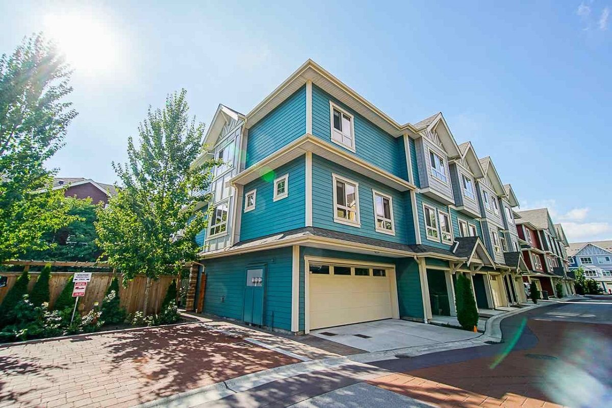 1 843 Ewen Ave, New Westminster 34