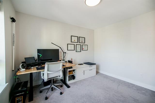 1 843 Ewen Ave, New Westminster 27