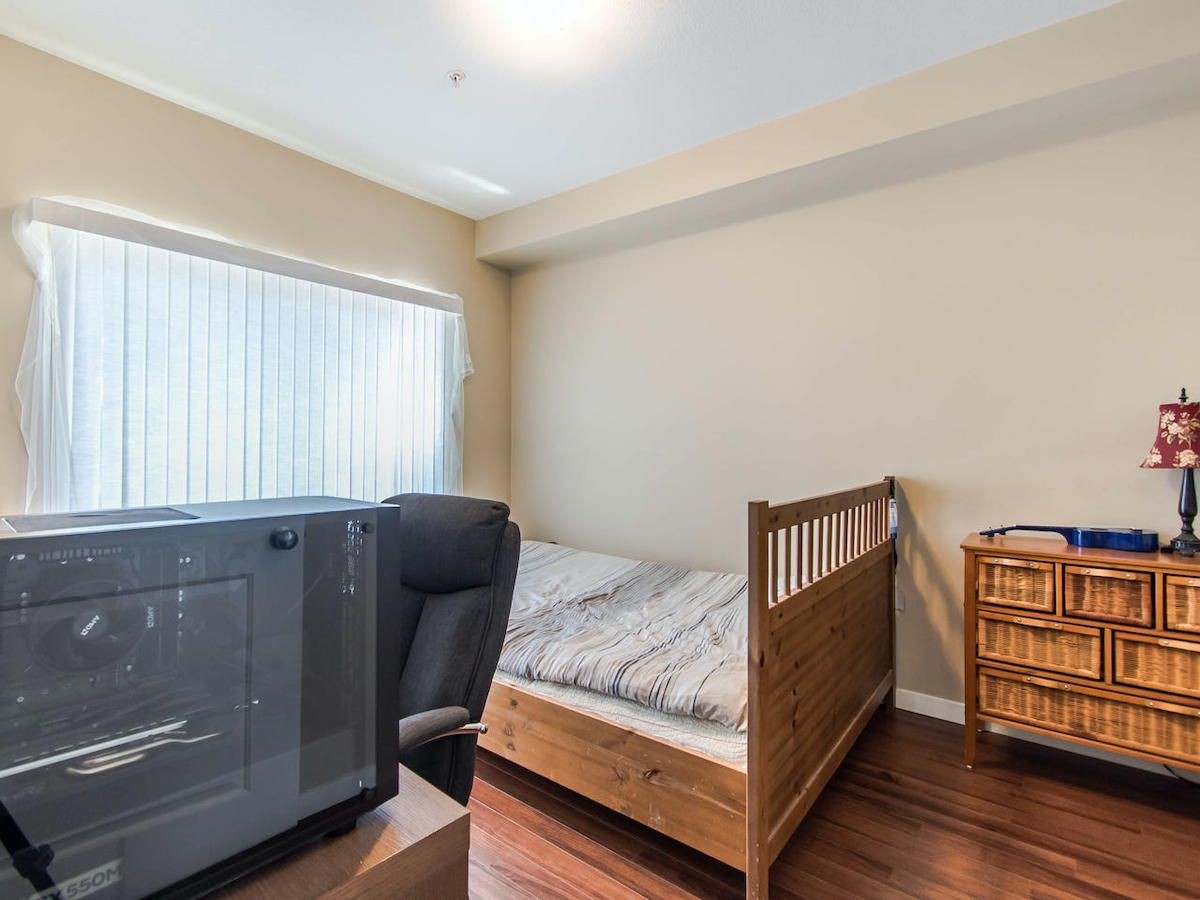 107 14960 102A Ave, Surrey 7