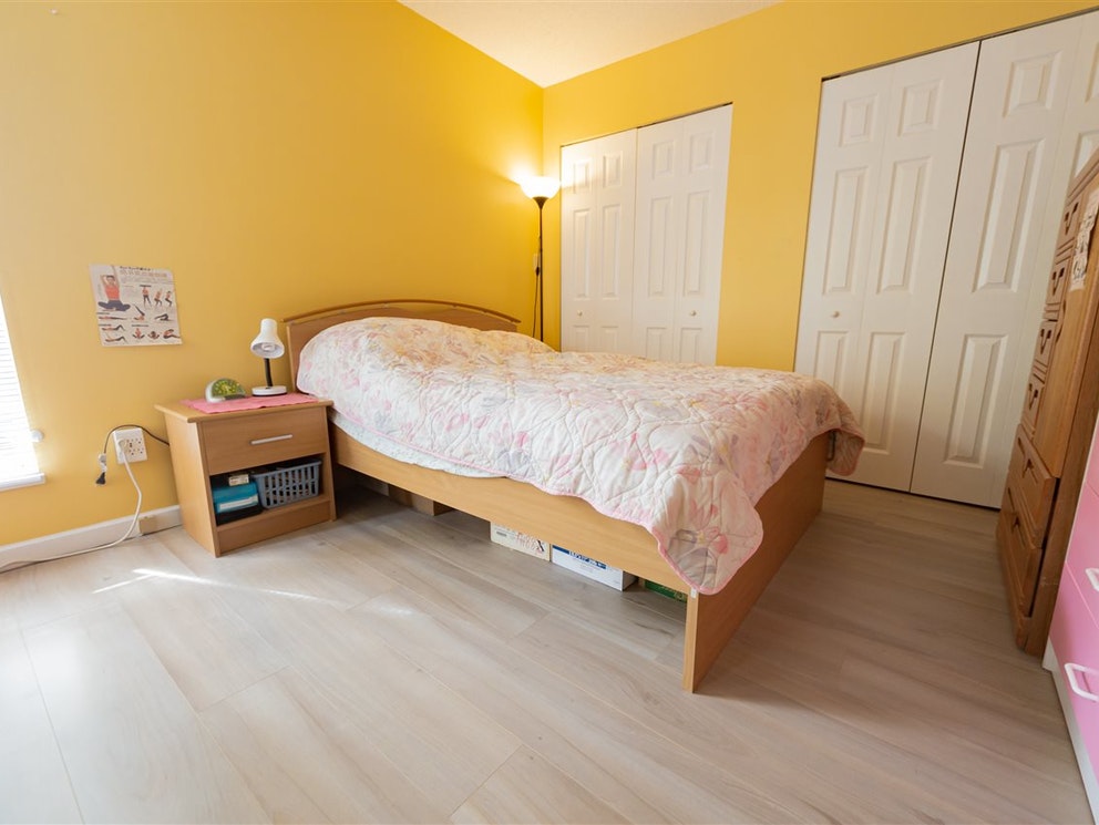 7 7345 Sandborne Ave, Burnaby 12