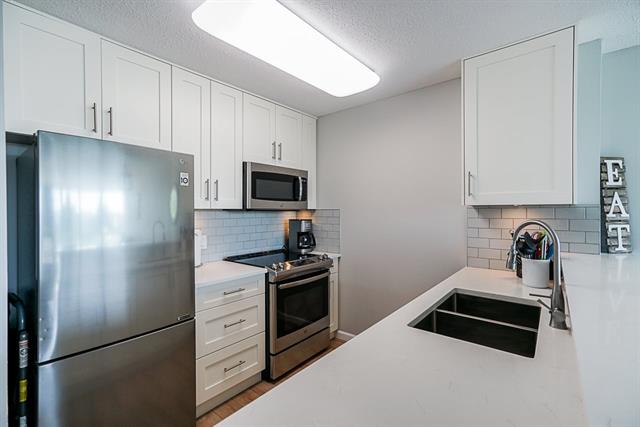 405 6611 Southoaks Crescent, Burnaby 11
