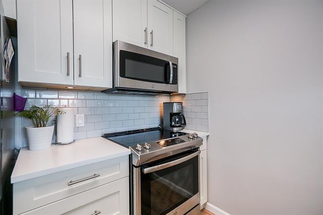 405 6611 Southoaks Crescent, Burnaby 13
