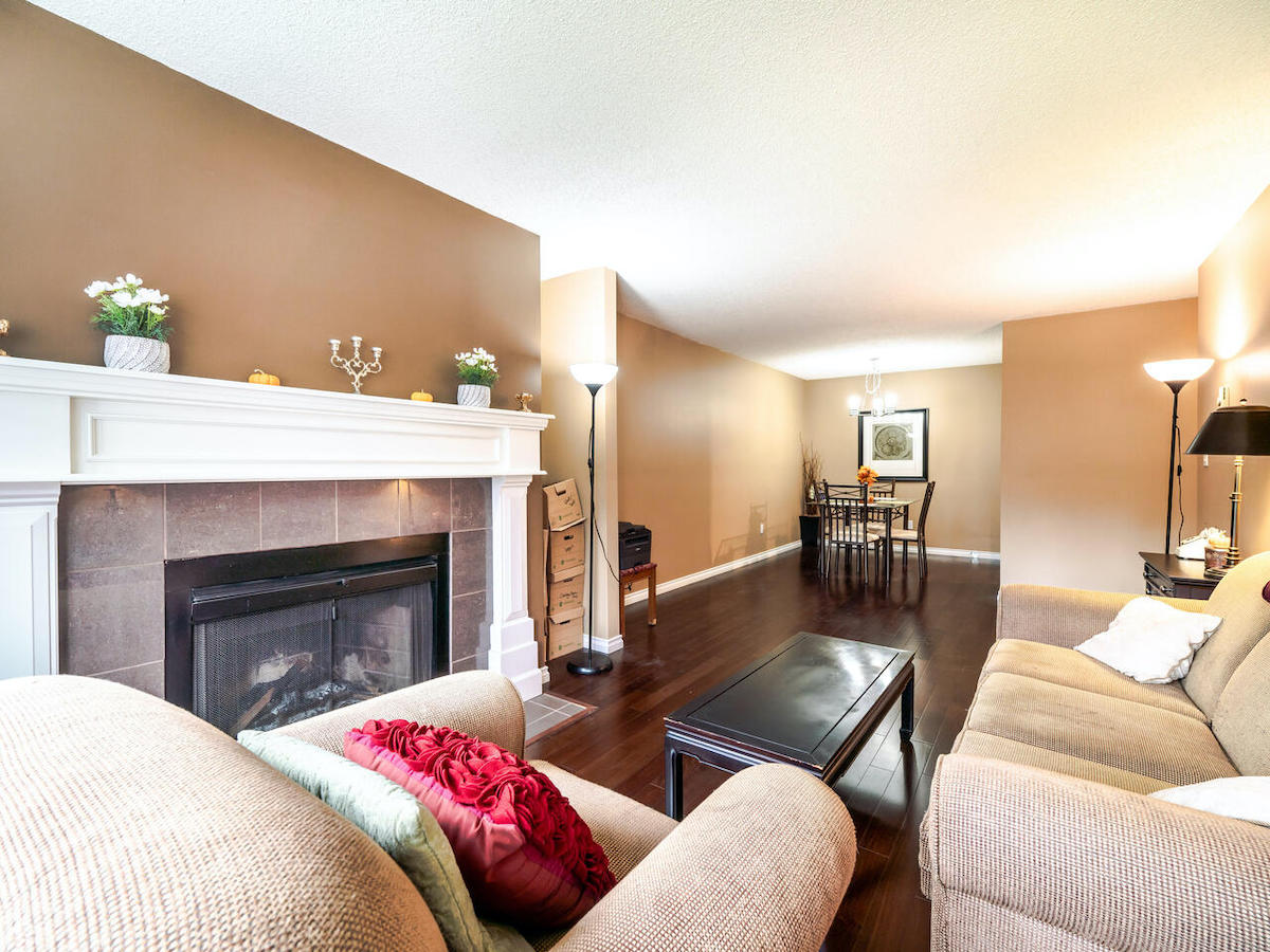 411-9890 Manchester Drive, Burnaby 13