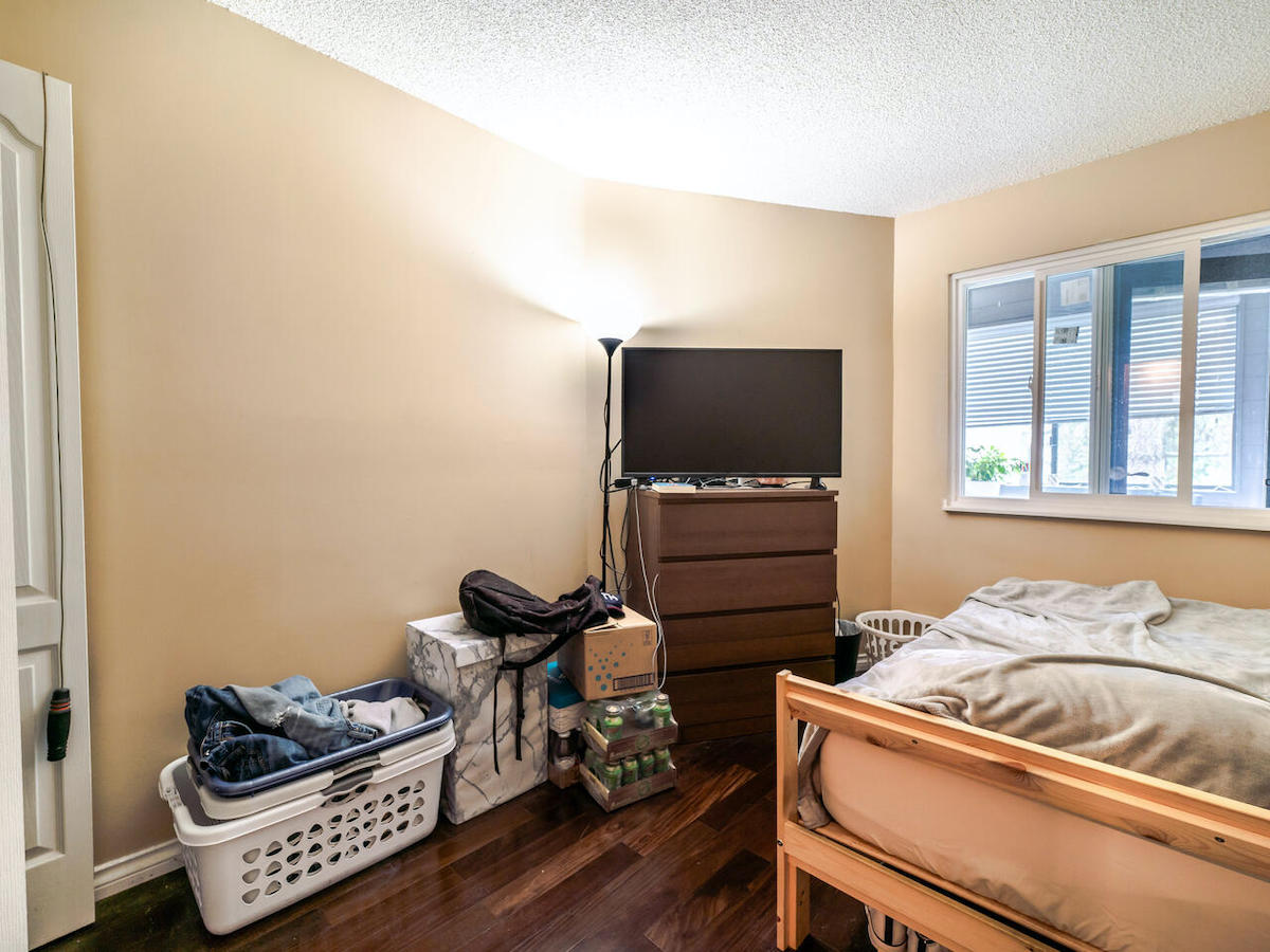 411-9890 Manchester Drive, Burnaby 19