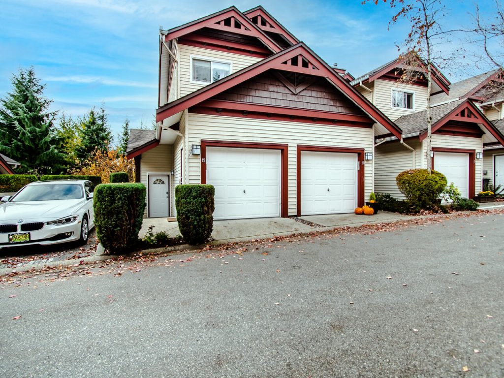 19 15 Forest Park Way, Port Moody