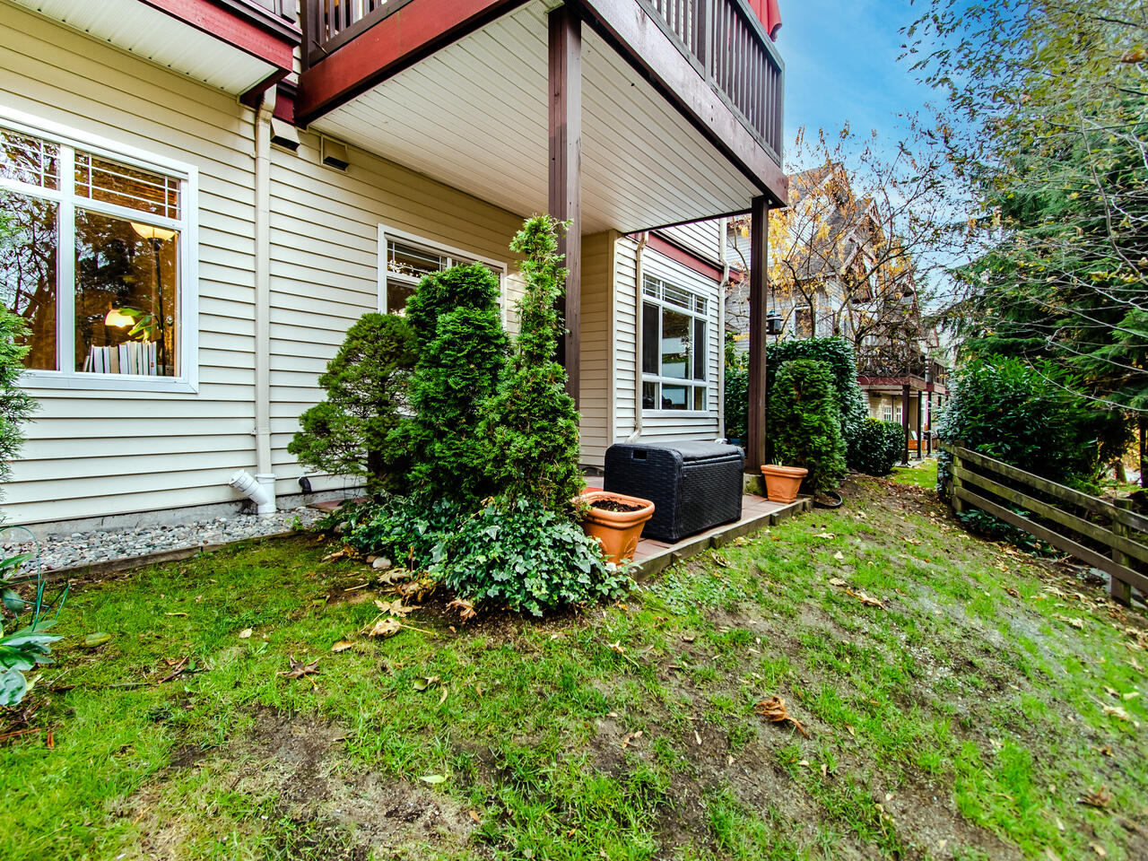 19 15 Forest Park Way, Port Moody 29