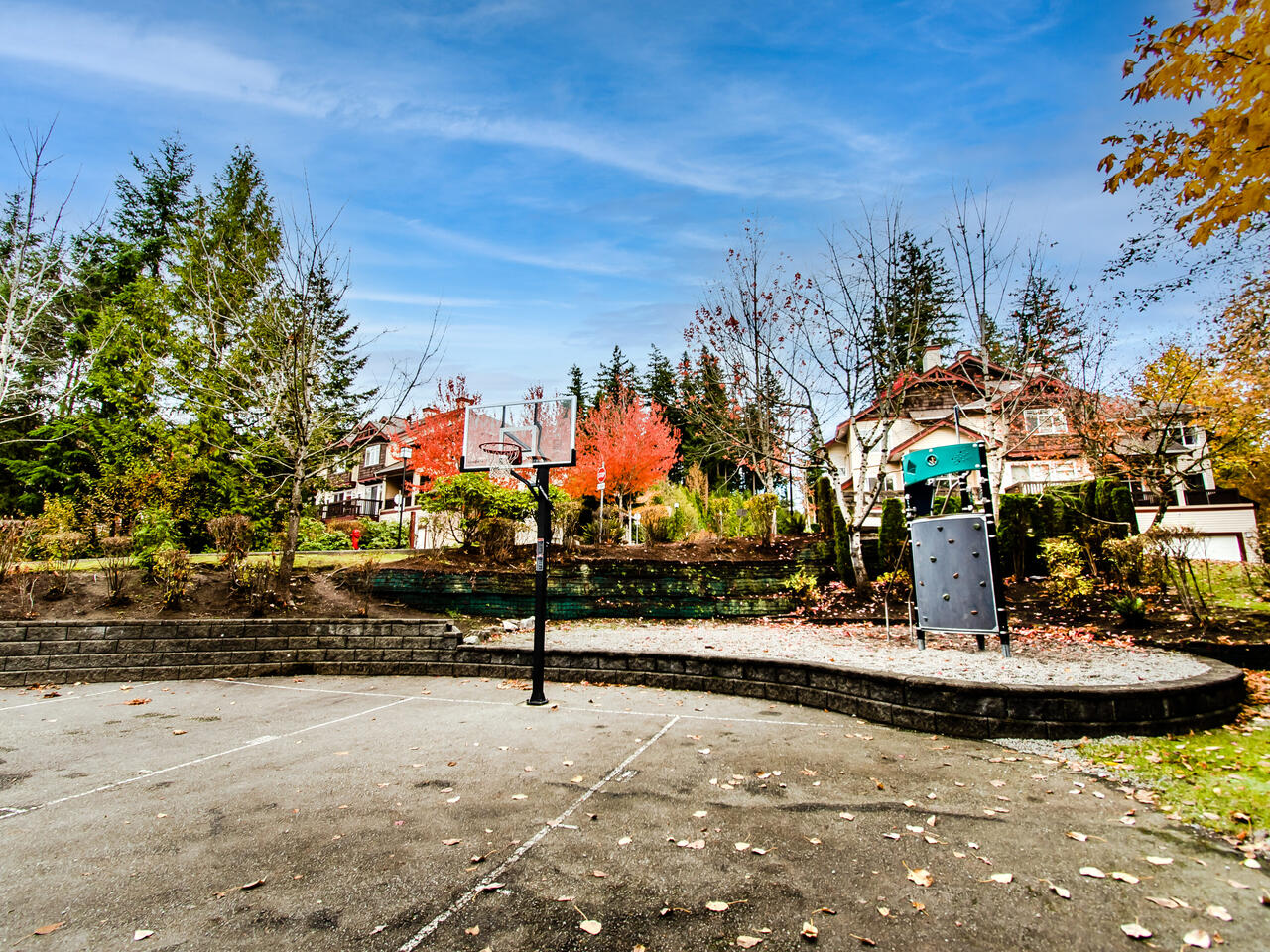 19 15 Forest Park Way, Port Moody 4