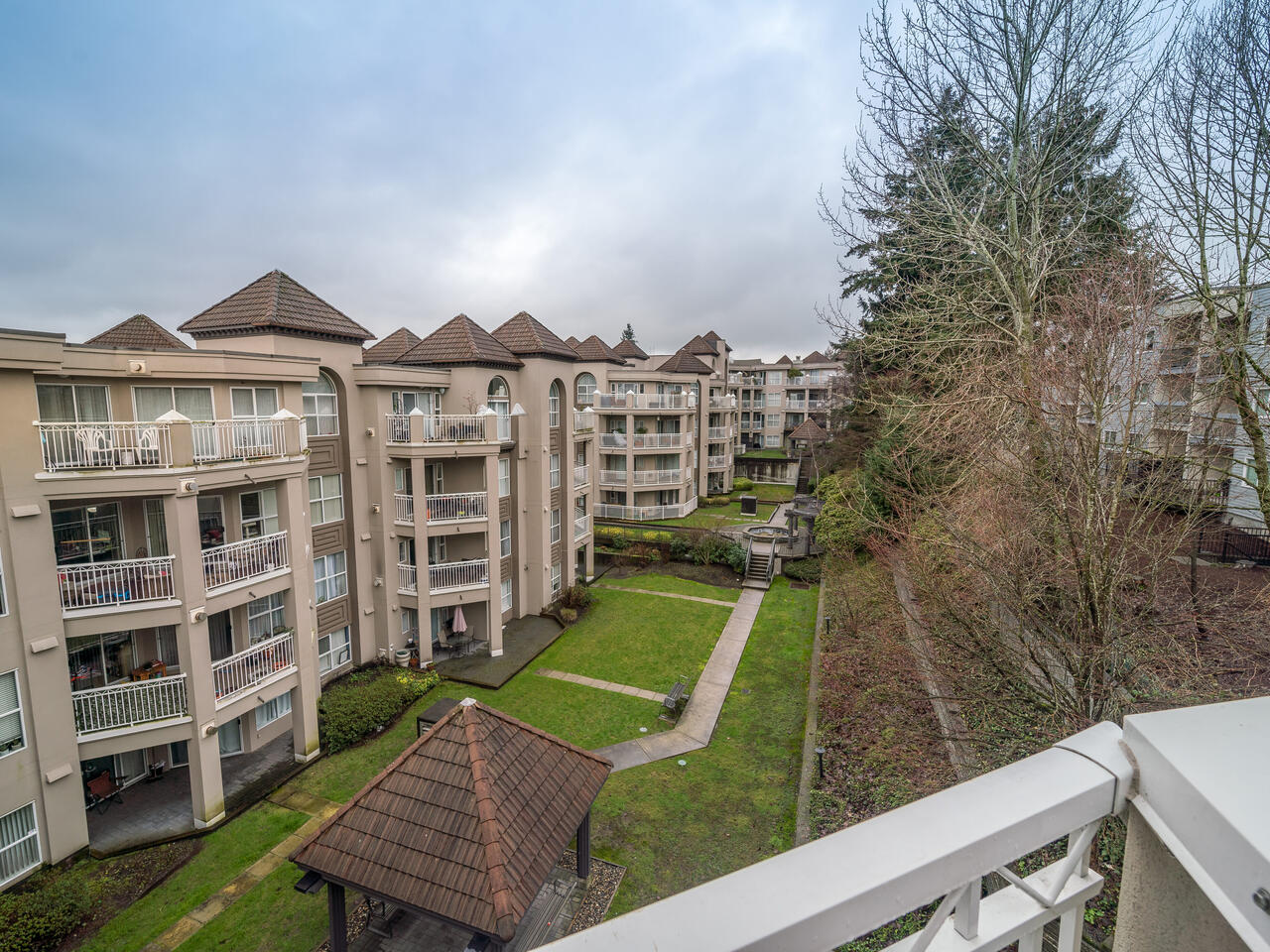 402 519 Twelfth St, New Westminster 9
