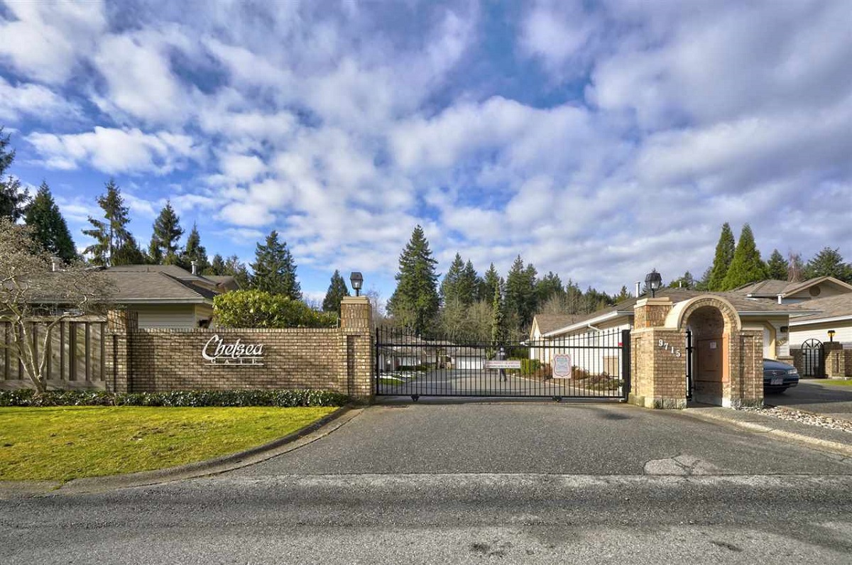 103 9715 148A St, North Surrey