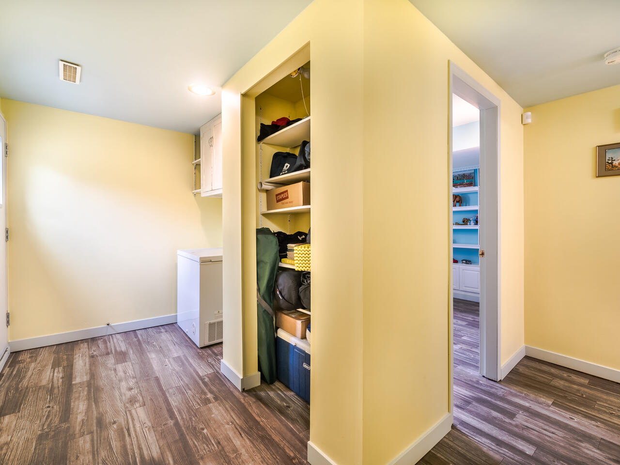 1705 Nanaimo St, New Westminster 14