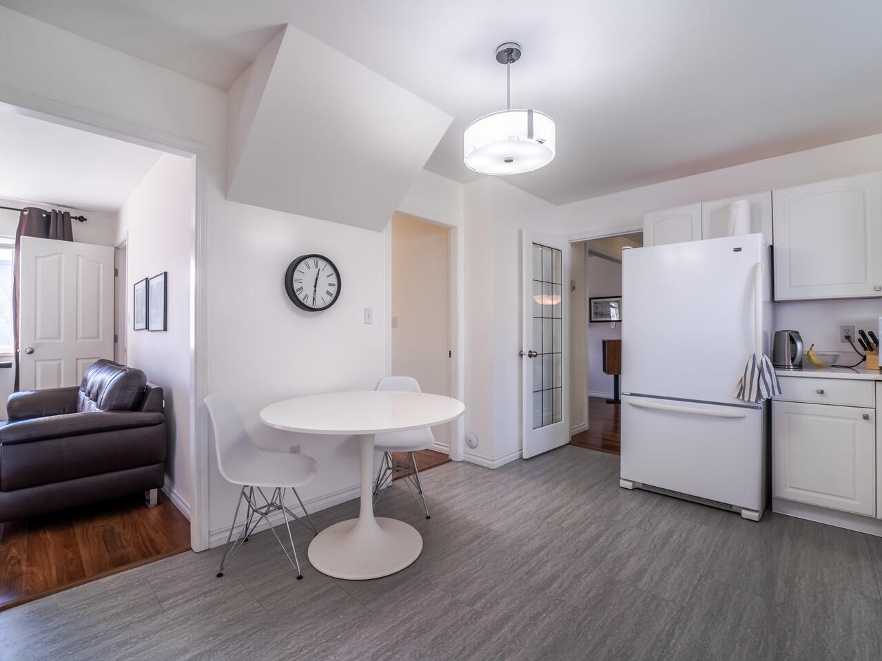 2005 London St, New Westminster 10