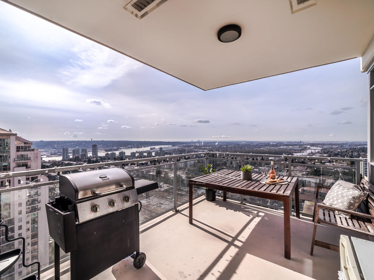 2202 608 Belmont St, New Westminster 19