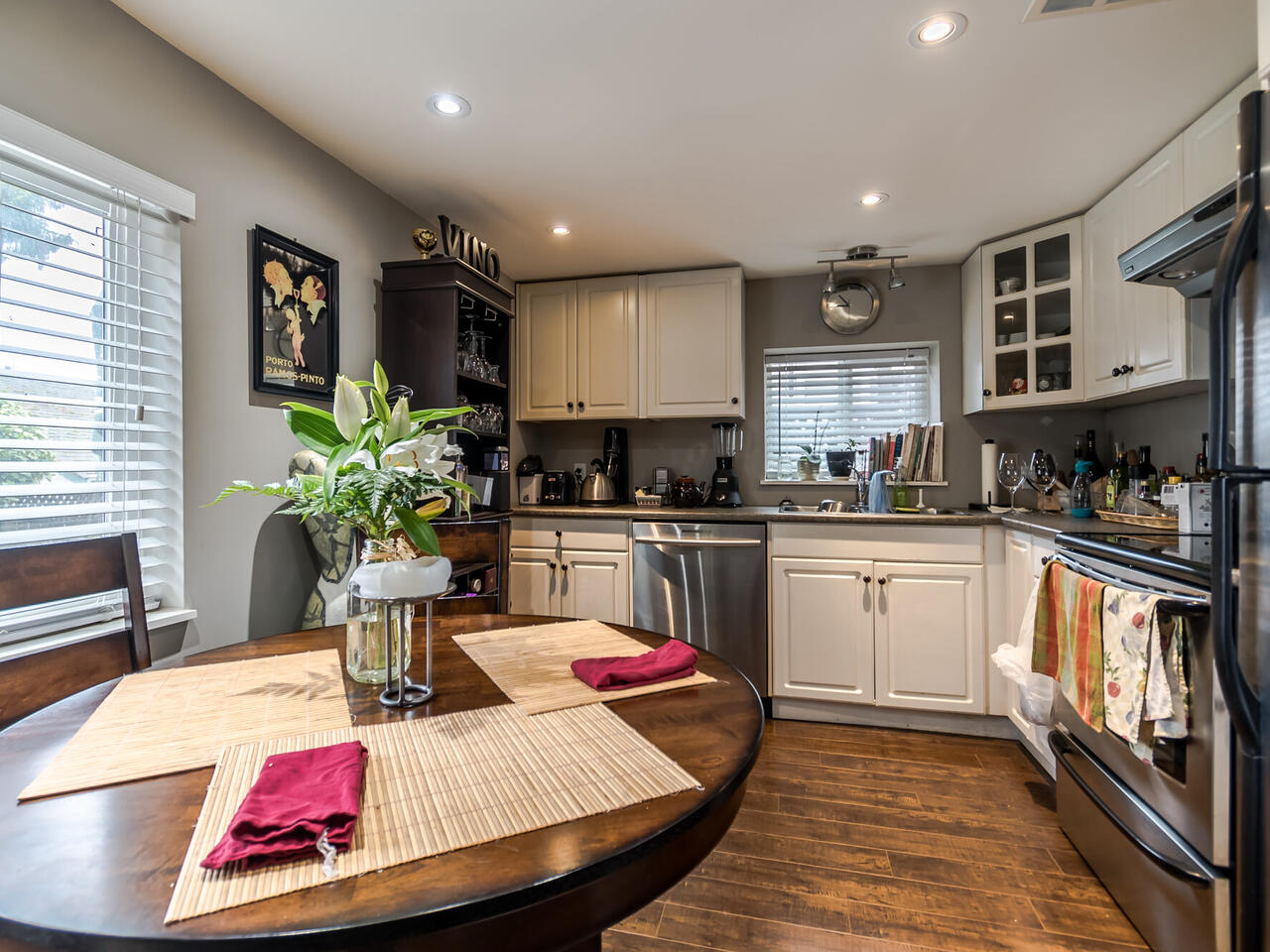 532 Amess St, New Westminster 31