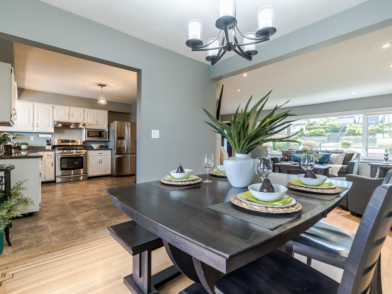 532 Amess St, New Westminster 10