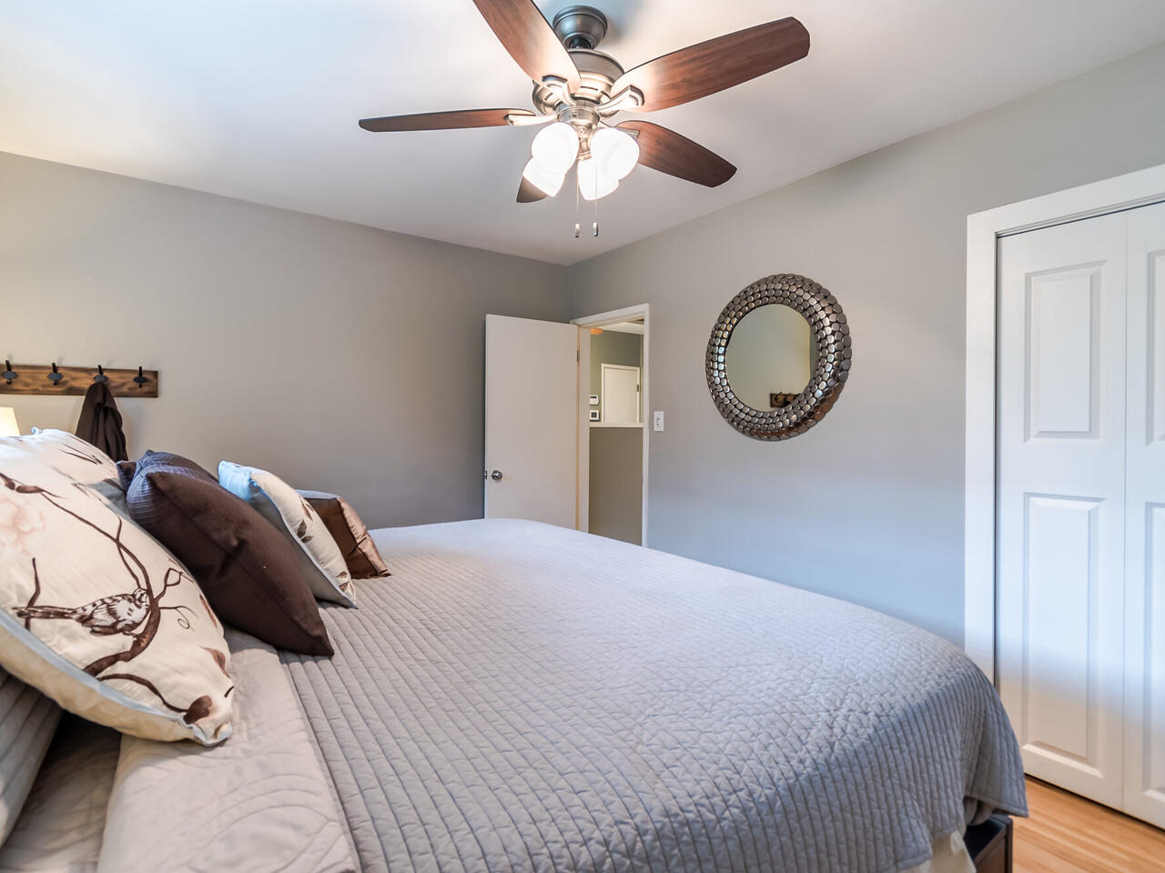 532 Amess St, New Westminster 17