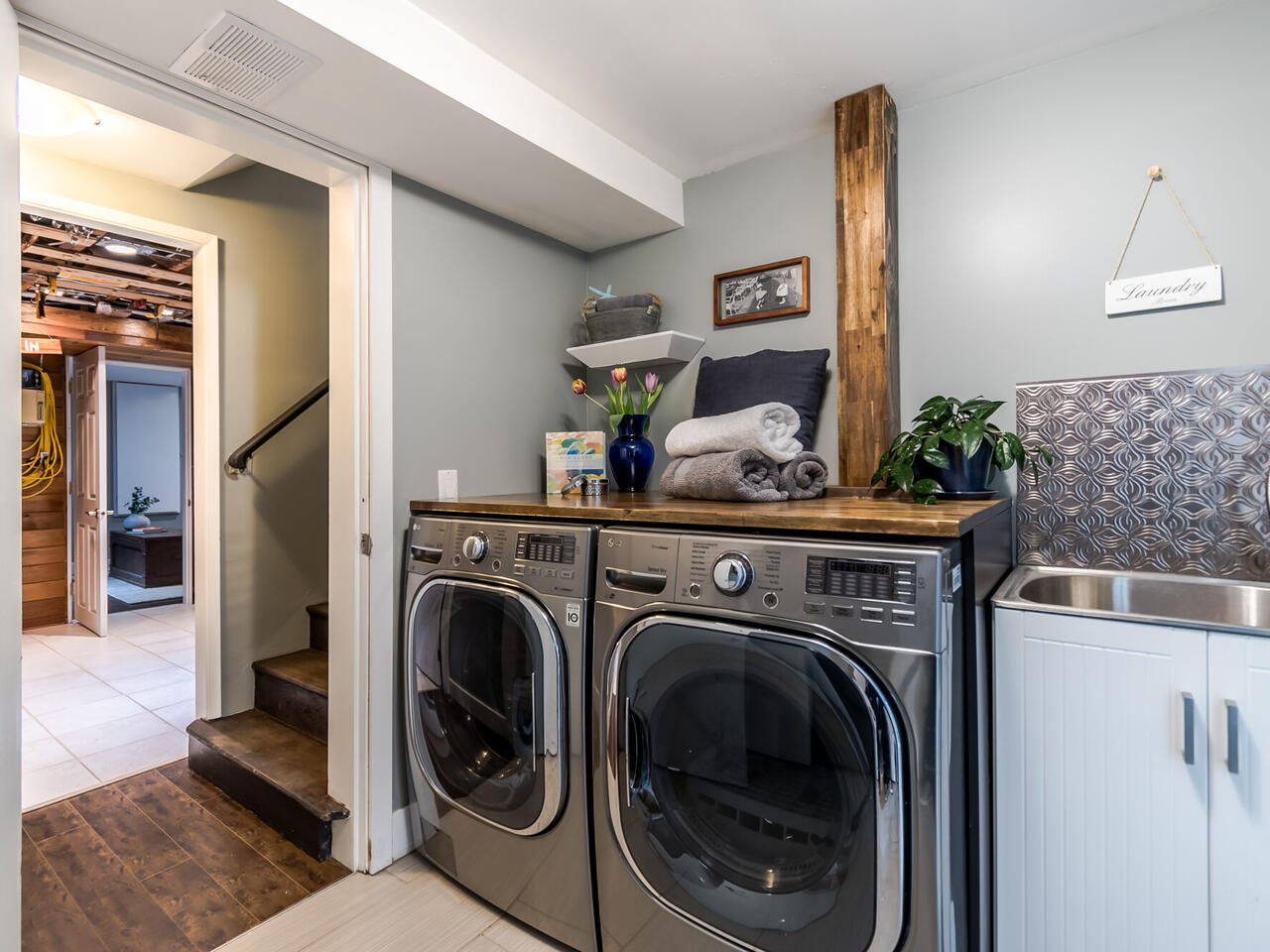 532 Amess St, New Westminster 28