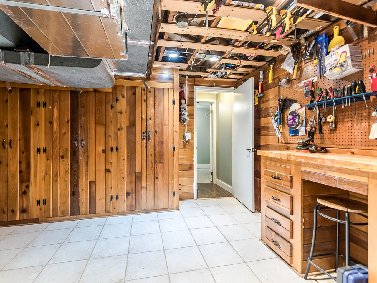532 Amess St, New Westminster 35