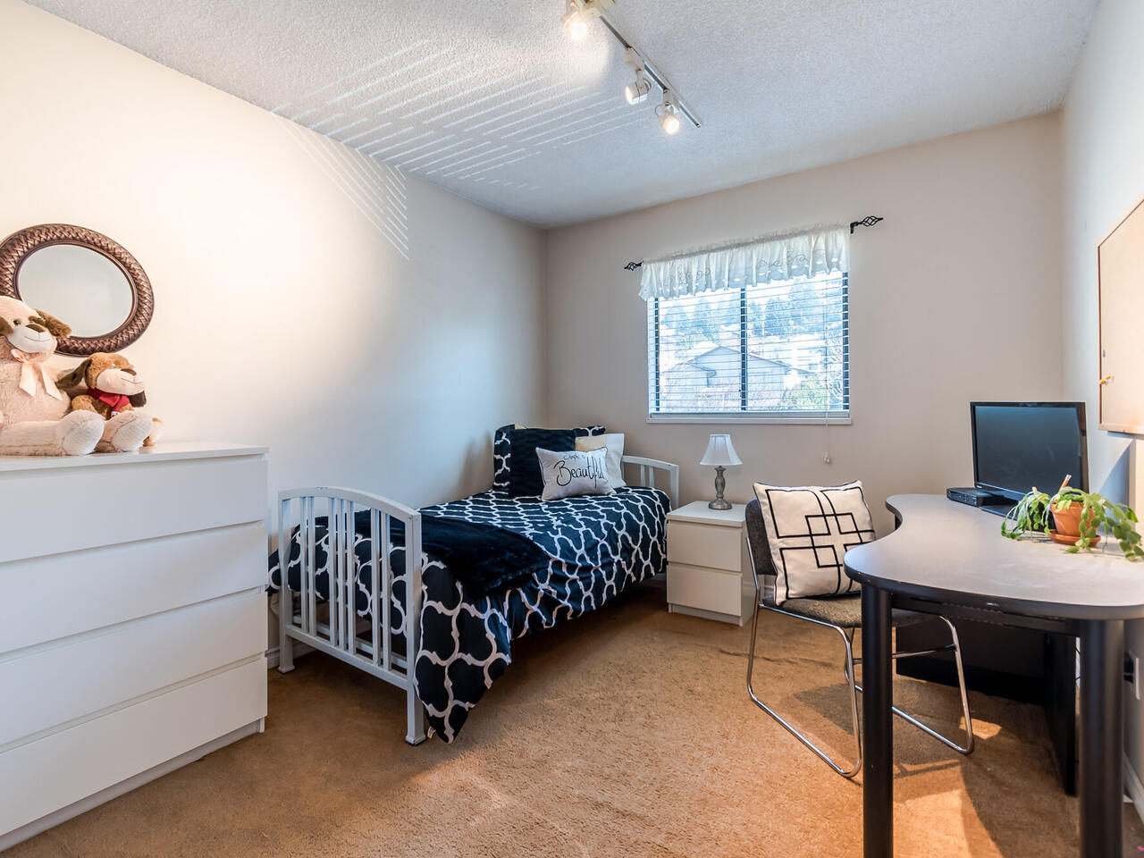 134 Croteau Court, Coquitlam 21