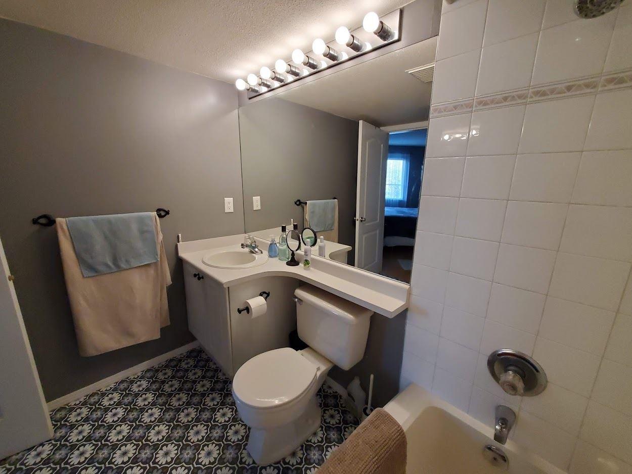 216 5765 Glover Rd, Langley 18