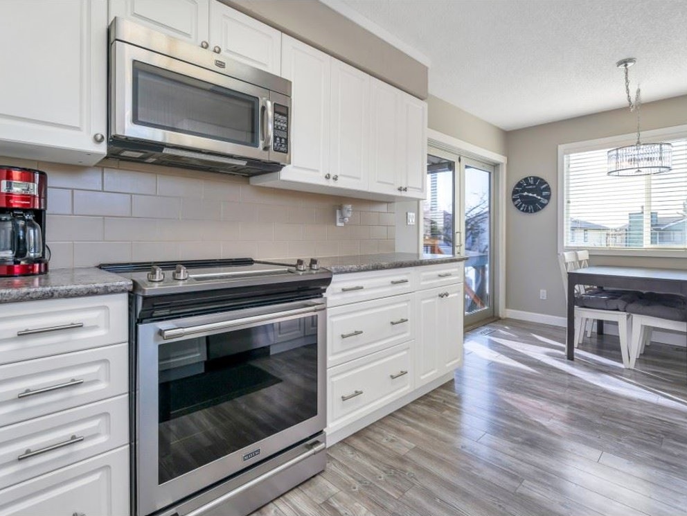 2373 Wakefield Court, Langley 11
