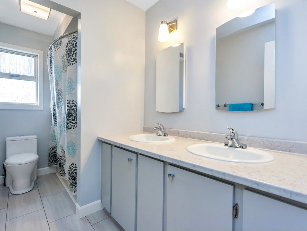 2373 Wakefield Court, Langley 17