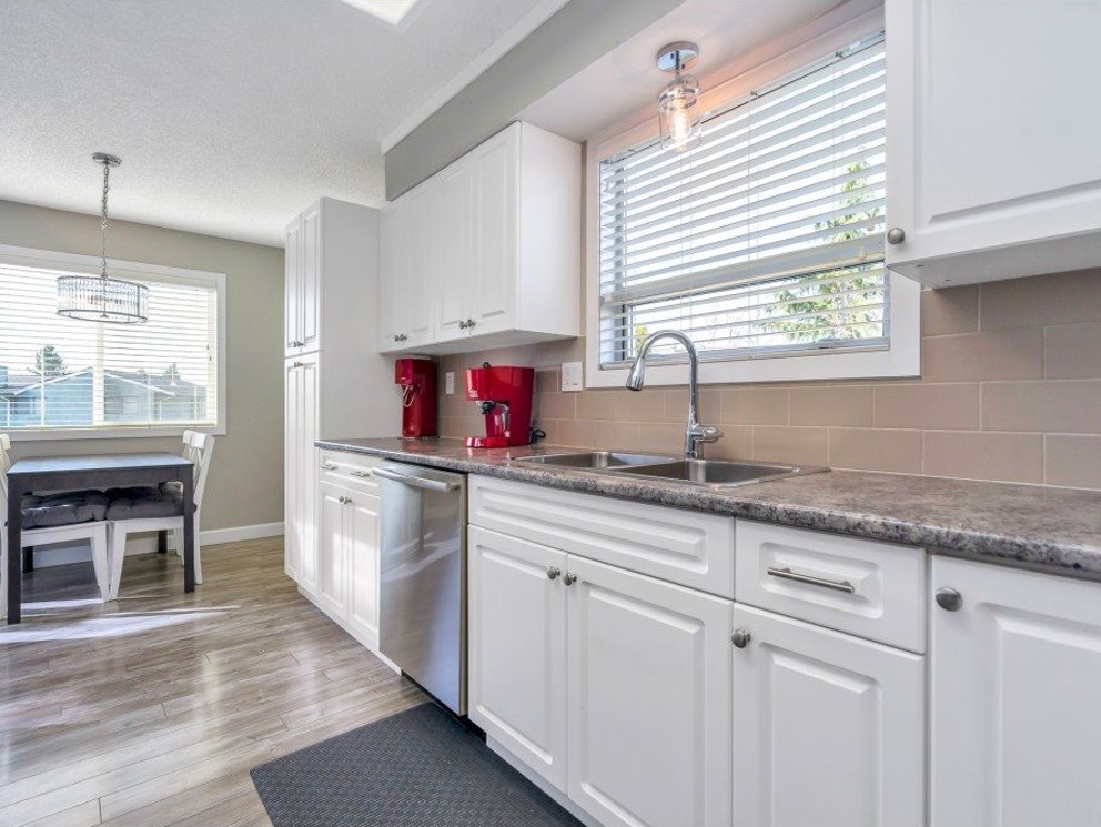 2373 Wakefield Court, Langley 10
