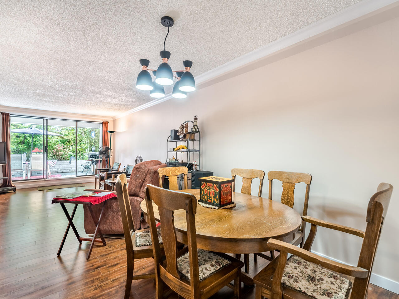 106 340 Ninth St, New Westminster 11