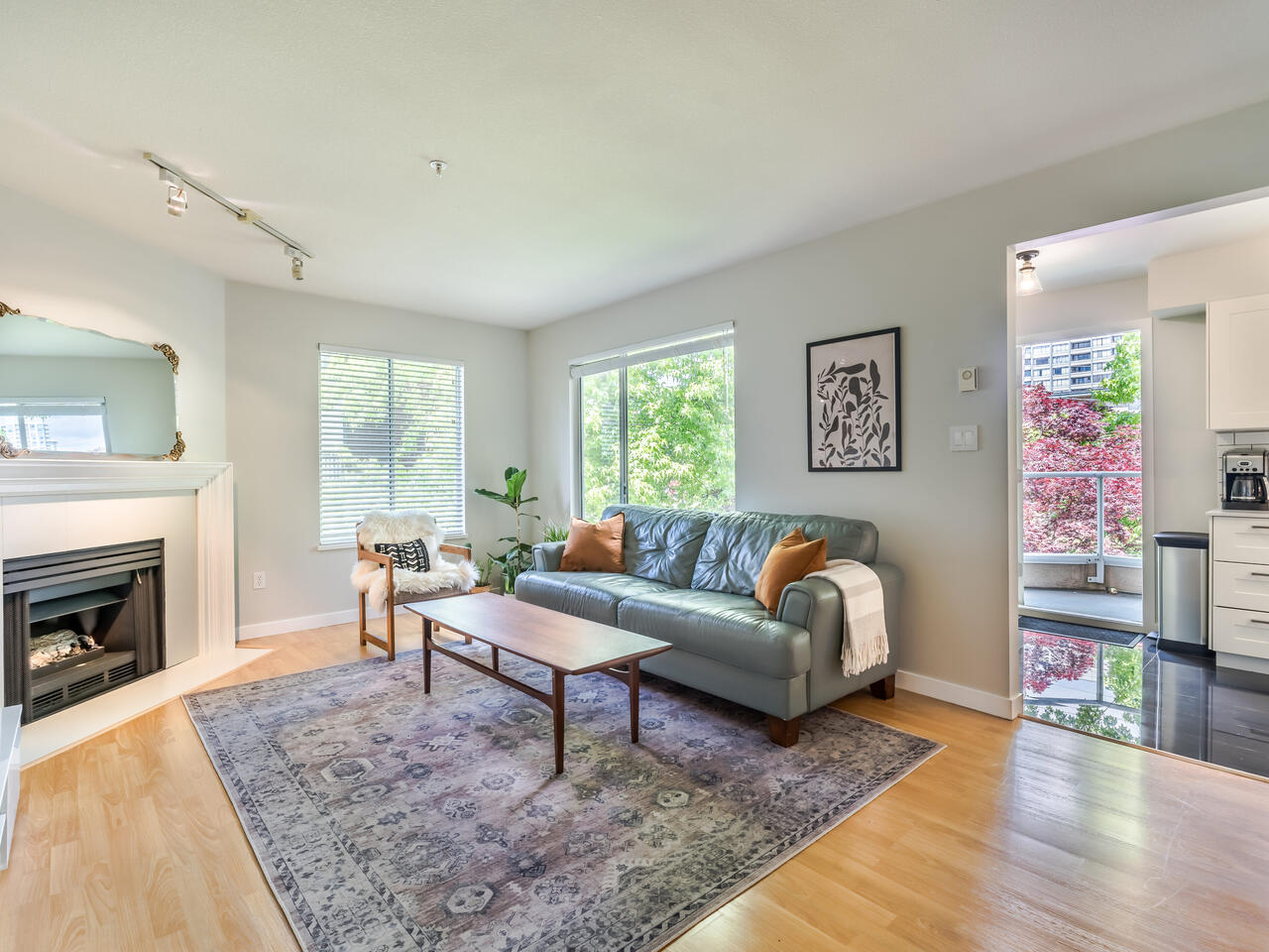 305 1009 Howay St, New Westminster 4