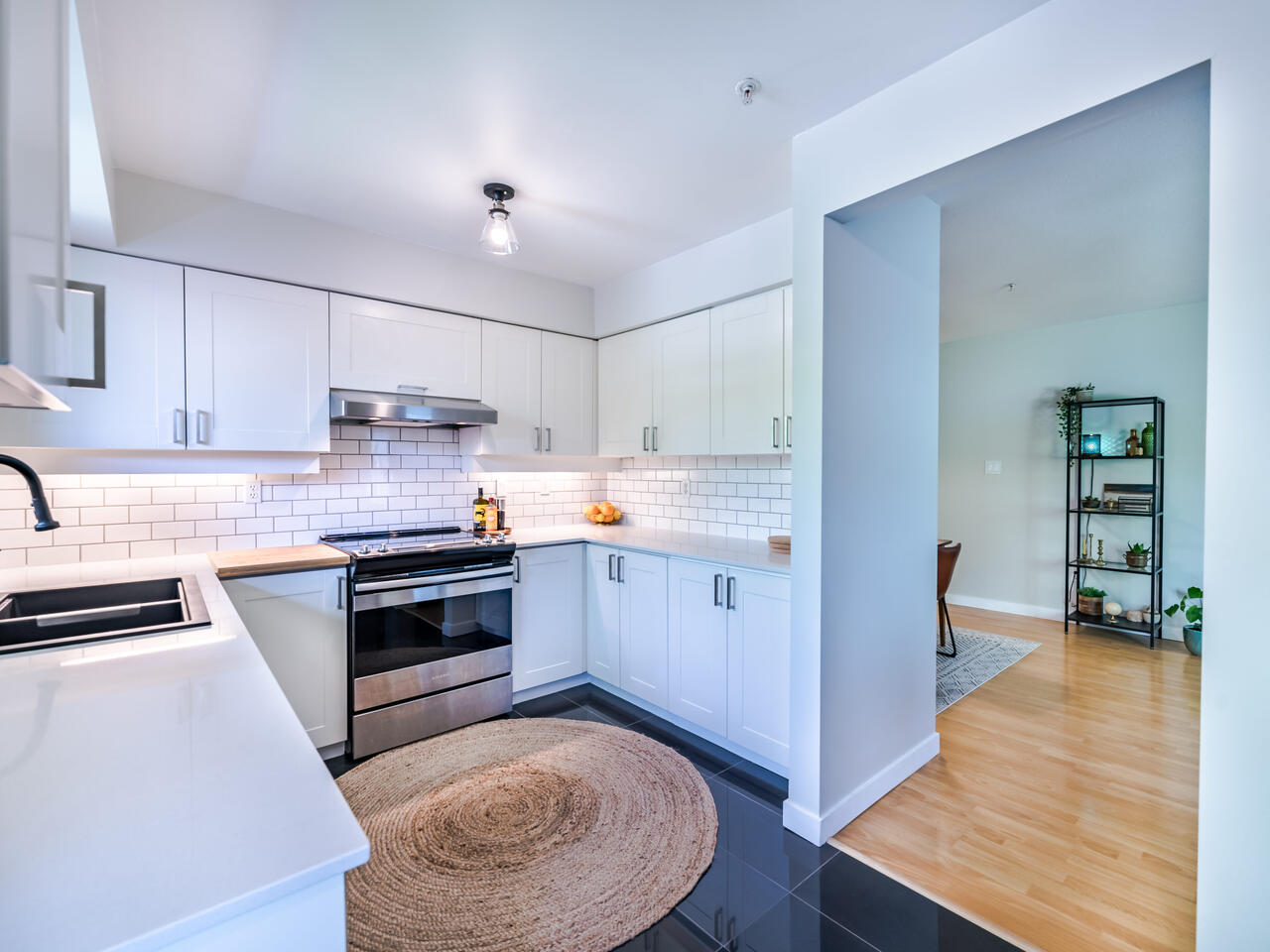 305 1009 Howay St, New Westminster 9