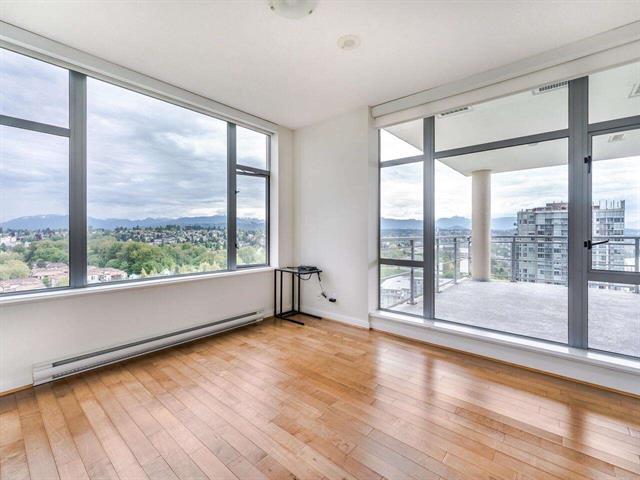 2002 280 Ross Drive, New Westminster 7