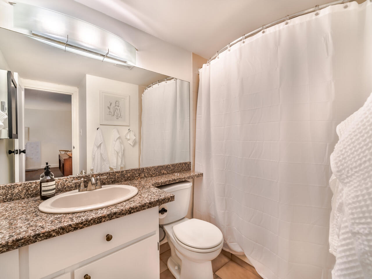 207 1429 E 4th Avenue, Vancouver 15